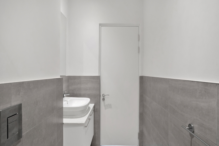 2 Bedroom Property for Sale in Foreshore Western Cape